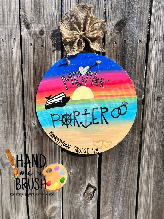 Custom Round Cruise Door Hanger